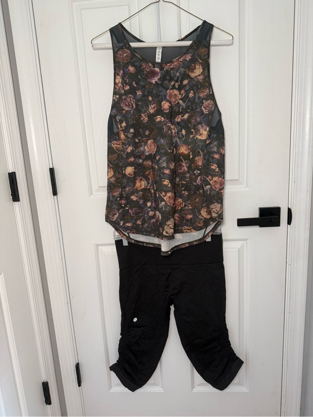 lululemon athletica Black Capri Leggings with Dark Floral Tank